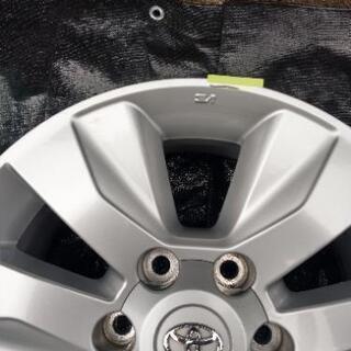 トヨタ ハイラックス 純正17インチホイールの画像