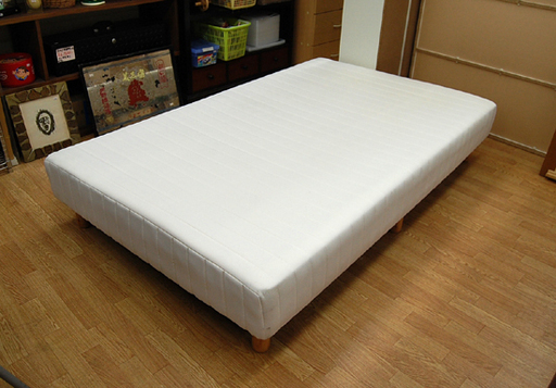 ポケットコイル脚付きマットレス セミダブル ホワイト ベガコーポレーション☆ PayPay(ペイペイ)決済可能 ☆ 札幌市 清田区 平岡