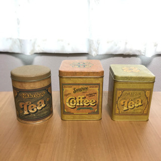 カントリーの小物入れ（缶）
