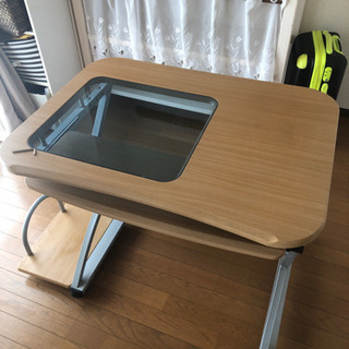 パソコンデスク