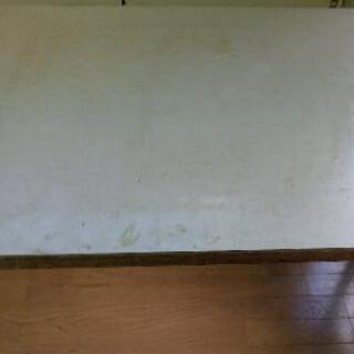 【無料】テーブル　作業台の画像