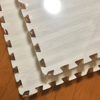 ジョイントマット 木目柄 ホワイト 3畳 58cm 16枚 新品未使用の画像