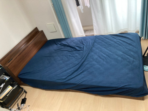 セミダブルベッド　マットレス付き　1年2ヶ月使用