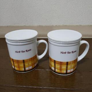 更に値下げしました‼️　未使用ペアマグカップ(茶こし&フタ付き)