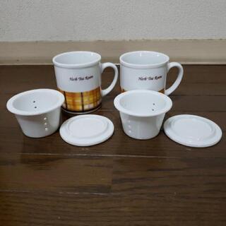 更に値下げしました‼️　未使用ペアマグカップ(茶こし&フタ付き)の画像