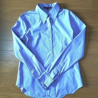 セオリーのパープルシャツ