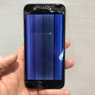 iPhoneの修理なら川崎駅から最寄りのスマップル川崎アゼリア店へ！