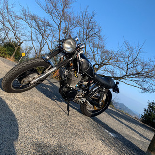 SR400カフェレーサーカスタム　車検令和3年4月の画像