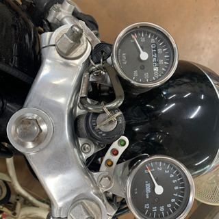 SR400カフェレーサーカスタム　車検令和3年4月