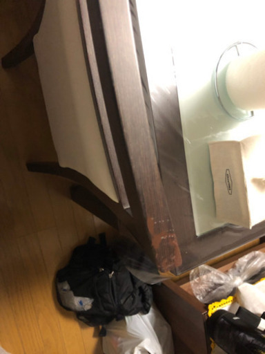 4人用ダイニングテーブル