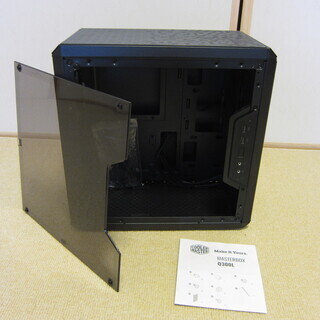 PCケース　Cooler Master: MasterBox Q...
