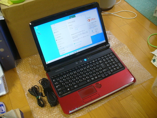 ㊷安心の富士通製 Windows 10 (64bit) / Office 2016 Professional インストール済（ライセンス認証済） 15.6インチワイド ノートPC㊷