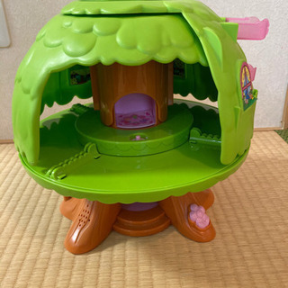 こえだちゃん　木のおうち