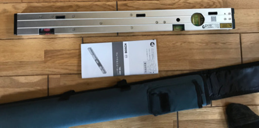 レーザーデジタルレベル BOSCH GIM60L