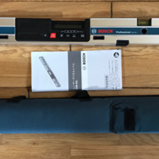 レーザーデジタルレベル BOSCH GIM60L