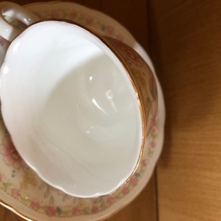 カップアンドソーサーの画像