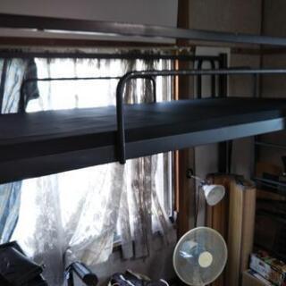 鉄骨ですのでしっかり組み立てて下さい
