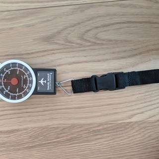 旅行　荷物用　小型はかり　トラベルスケールの画像