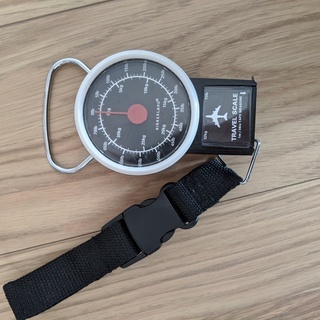 旅行　荷物用　小型はかり　トラベルスケールの画像