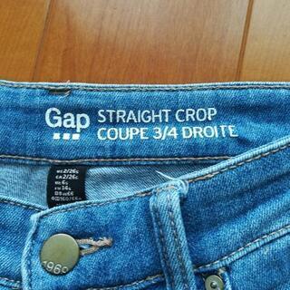 無料！GAPダメージ加工デニムの画像