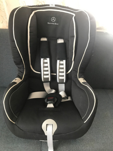 メルセデスベンツ　チャイルドシート