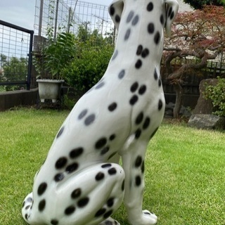 犬の置き物の画像