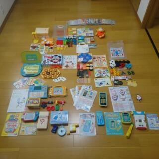 こどもちゃれんじ知育玩具など