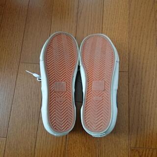 Navy紺色スニーカーの画像