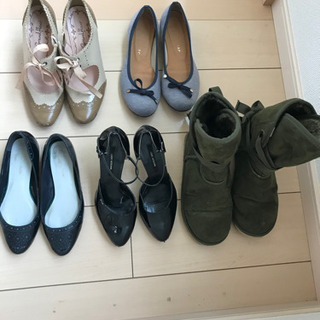 女性向け靴　ヒール／パンプス　各種の画像