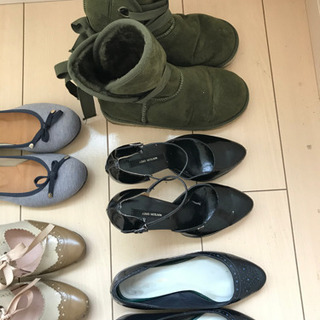 女性向け靴　ヒール／パンプス　各種の画像