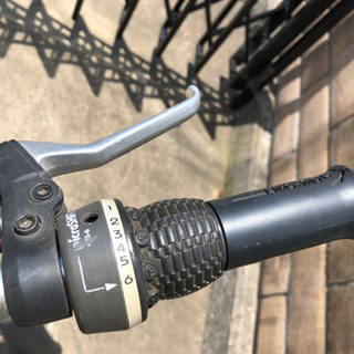 折り畳み自転車の画像