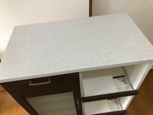 食器棚 キッチンボード コンセント 2口
