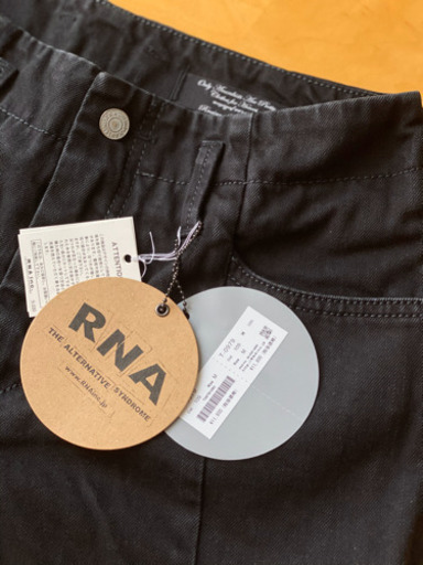 未使用！♣️RNA media ♥️デニムショートパンツ 超やせているように見えます！
