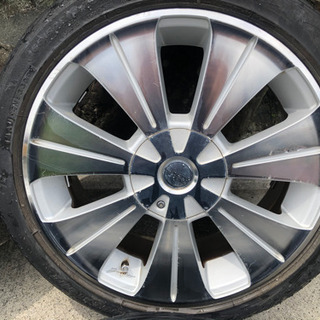 ロクサーニホイールの画像