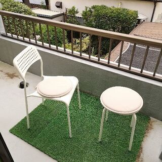 イケヤ　テーブル　イス　3点の画像
