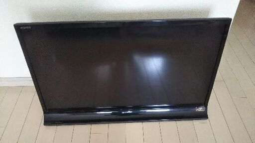 32型ＡＱＵＯＳです。お売りいたします。