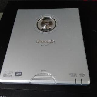 パナソニック　ポータブルdvdプレーヤー　LF-P667C
