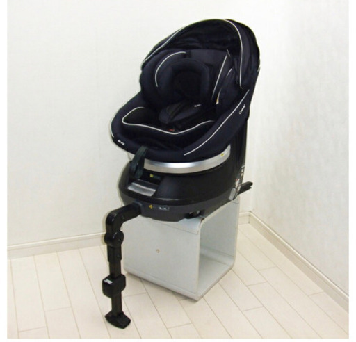チャイルドシート　クルムーブISOFIX