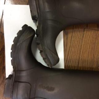 Hunter レインブーツブラウン色の画像
