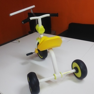 三輪車の画像