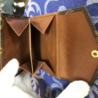 ルイヴィトン モノグラム 二つ折り財布の画像