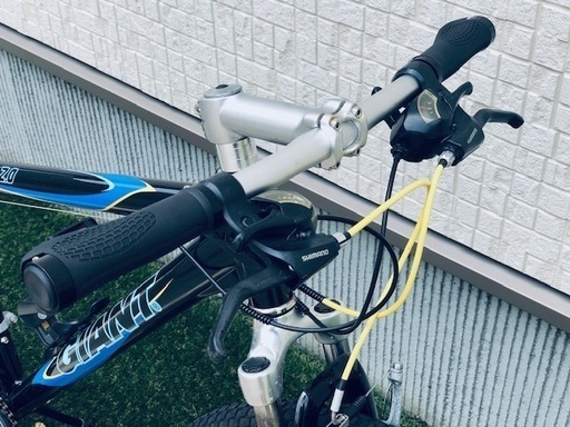 ☆引渡し決定☆GIANT oyea2.0　26インチ　ホイール新品！