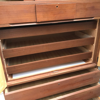 タンスの画像
