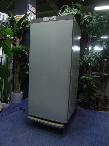 R1392) 三菱 MF-U12B-S　冷凍庫　121L 2017年製!  店頭取引大歓迎♪