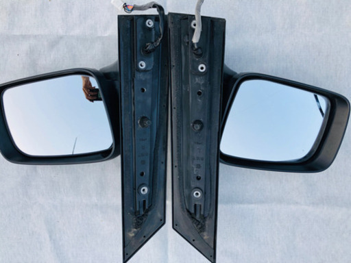 C25 セレナ　ウインカー付きミラー