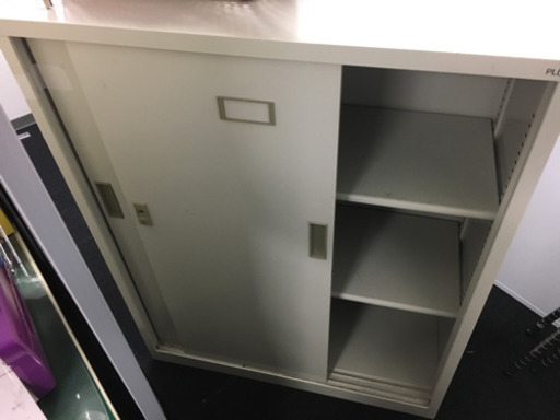 plus製金属棚
