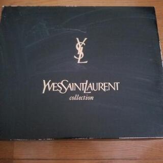 お取引決まりました。イヴ・サンローラン　お皿のセットの画像