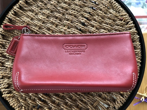 COACH コーチ ポーチ　小物入れ　赤色