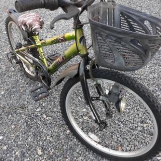 自転車　22インチ　サドル布ボロボロの画像