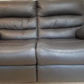 【最終価格‼️6月末まで】⭐美品⭐ニトリ　ビリーバー　電動　リクライニング　ソファー　USED　の画像